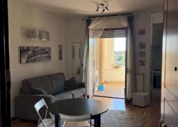 Salone - One-room apartment via Daniele Badiali, Roma - photo 1