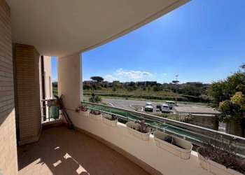 Terrazzo - One-room apartment via Daniele Badiali, Roma - photo 10