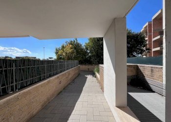 Interno palazzo - One-room apartment via Daniele Badiali, Roma - photo 19