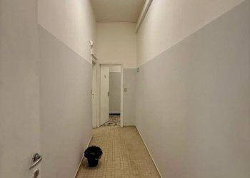 Corridoio - Warehouse via Luciano Zamperini, 11A, Genova (neighborhood Bolzaneto) - photo 11