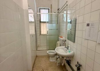 Bagno - Warehouse via Luciano Zamperini, 11A, Genova (neighborhood Bolzaneto) - photo 13