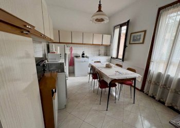 Cucina - Quadrilocale via Martiri della Libertà, 205, Cossato - foto 6