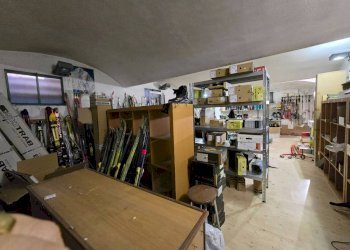 Magazzino - Negozio via Issiglio, 2, Torino - foto 9