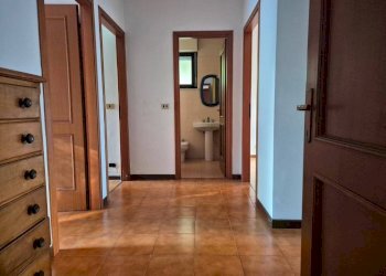 Corridoio - Appartamento via Don Giovanni Minzoni, Cuneo (zona Donatello) - foto 15