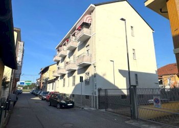 Facciata - Trilocale via Ferrara, 7, Beinasco - foto 1