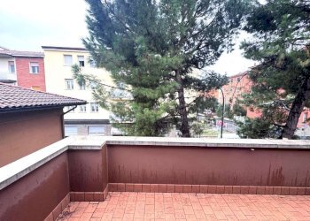 terrazzo - Trilocale via Delle Fragole, Bologna (zona Murri) - foto 3