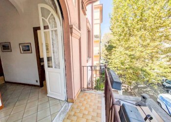 Balcone - Quadrilocale Roma (zona Lido di Ostia) - foto 6