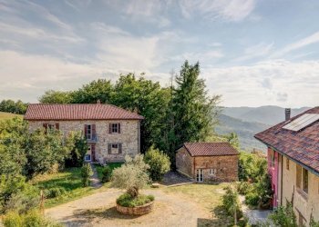 Casa indipendente Cortemilia - foto 1