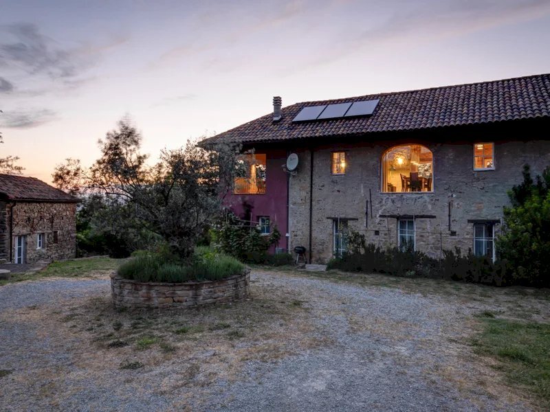 Casa indipendente Cortemilia - foto 1