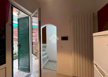 Two-room apartment Via modena, Lavagna - photo 9
