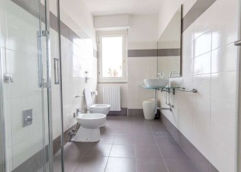 Three-room apartment Lissone - photo 9