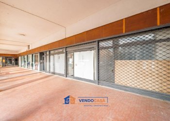 Commercial Premises Mondovì - photo 2