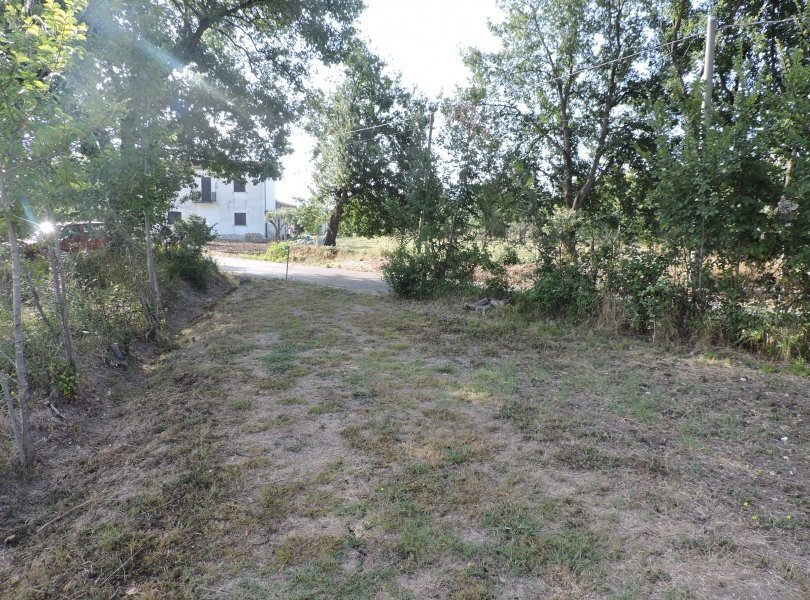 Agricultural land Santi Cosma e Damiano - photo 2