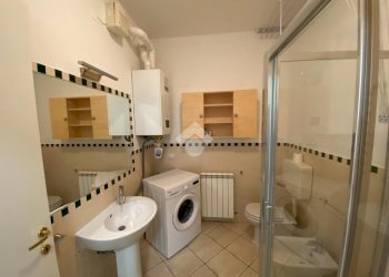 One-room apartment Via G. Ricci Signorini, Massa Lombarda - photo 12