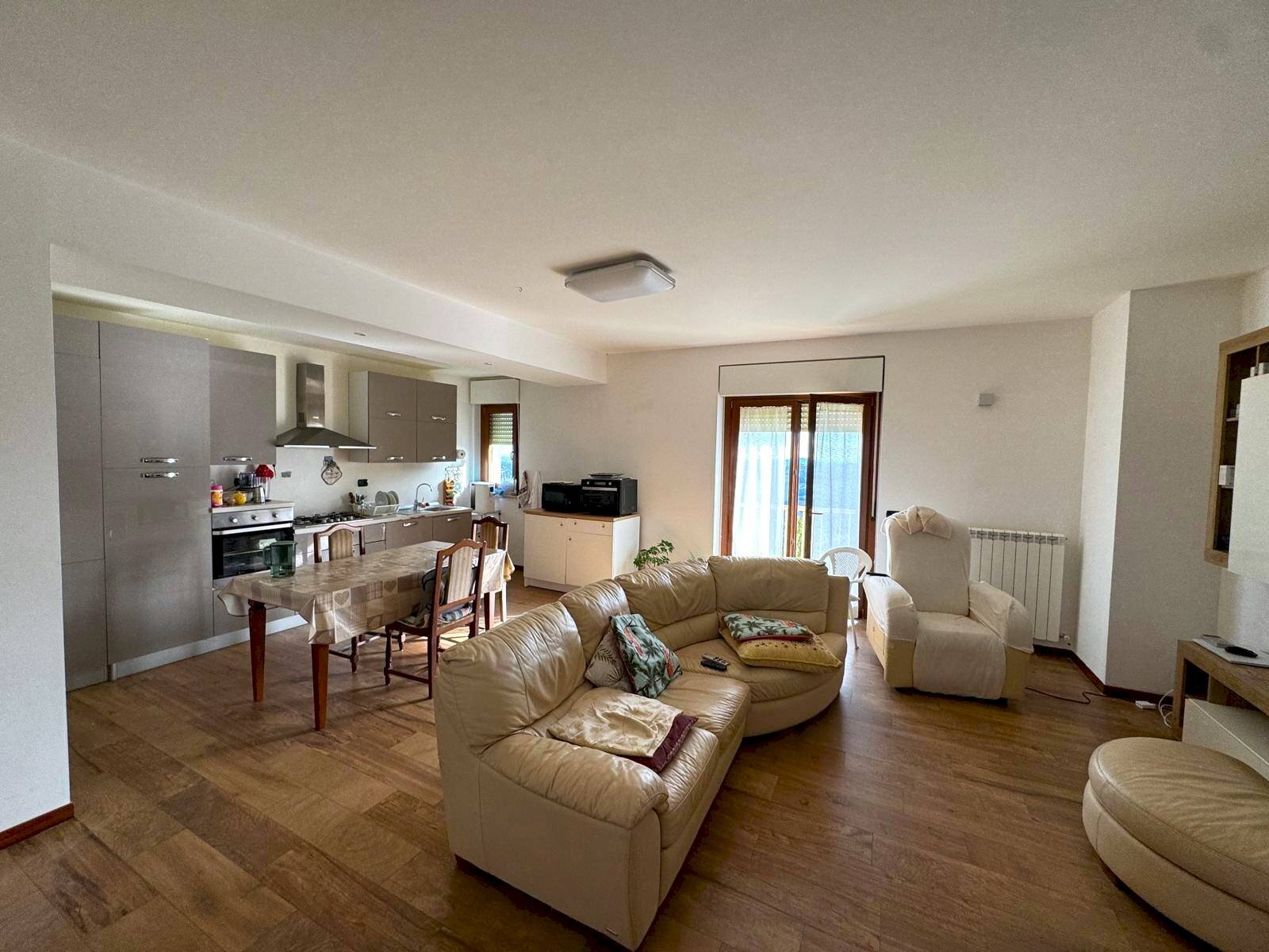 Foto 2 - Appartamento via San Salvatore
 
snc, Santa Vittoria in Matenano - foto 2