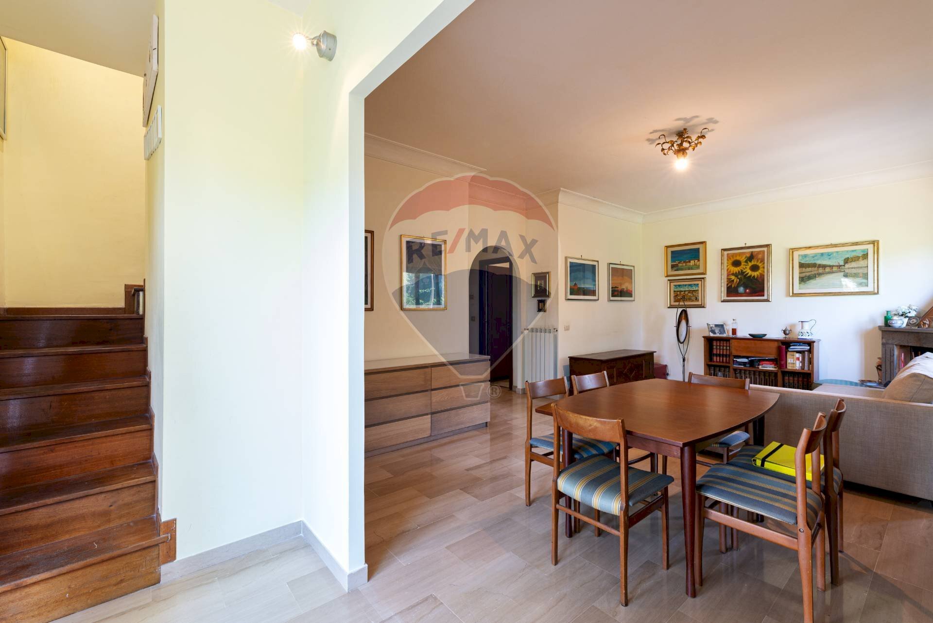 Sala da pranzo - Villa Via Giovanni Bolzoni
 
9, Roma - foto 2