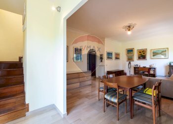 Sala da pranzo - Villa Via Giovanni Bolzoni
 
9, Roma - foto 2