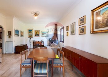 Sala da pranzo - Villa Via Giovanni Bolzoni
 
9, Roma - foto 3