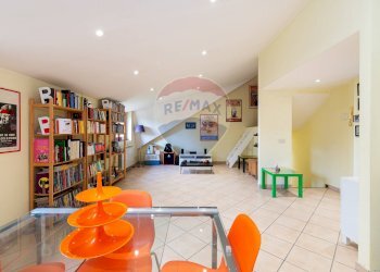 Sala da pranzo - Villa Via Giovanni Bolzoni
 
9, Roma - foto 12