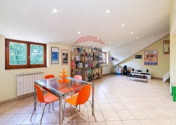 Sala da pranzo - Villa Via Giovanni Bolzoni
 
9, Roma - foto 13