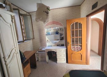 Camera / camera da letto - Appartamento Via Etnea
 
590, Catania - foto 11