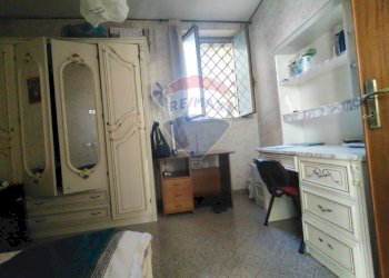 Camera / camera da letto - Appartamento Via Etnea
 
590, Catania - foto 15