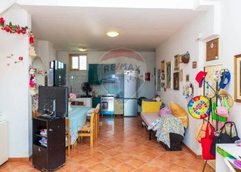 Sala da pranzo - Quadrilocale Via Marchese
 
8, Catania - foto 8