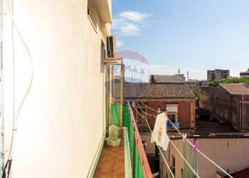 Balcone - Quadrilocale Via Marchese
 
8, Catania - foto 20