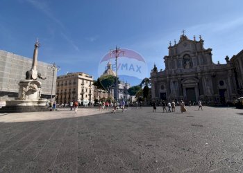 Edificio all\'aperto - Locale Commerciale Via Bicocca
 
22, Catania - foto 24