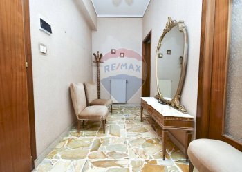 Hall / corridoio - Quadrilocale Via Adelaide Bruno Alessi
 
26, Santa Maria di Licodia - foto 5