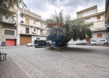 Edificio all\'aperto - Quadrilocale Via Adelaide Bruno Alessi
 
26, Santa Maria di Licodia - foto 18