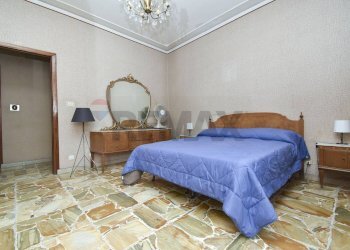 Camera / camera da letto - Four-room apartment Via Adelaide Bruno Alessi
 
26, Santa Maria di Licodia - photo 5