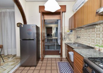 Cucina - Four-room apartment Via Adelaide Bruno Alessi
 
26, Santa Maria di Licodia - photo 8