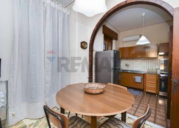 Sala da pranzo - Four-room apartment Via Adelaide Bruno Alessi
 
26, Santa Maria di Licodia - photo 12