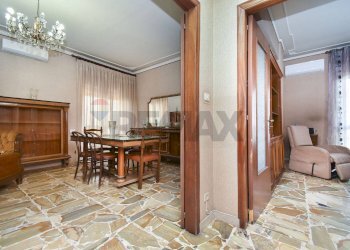 Sala da pranzo - Four-room apartment Via Adelaide Bruno Alessi
 
26, Santa Maria di Licodia - photo 18