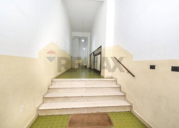 Scale - Four-room apartment Via Adelaide Bruno Alessi
 
26, Santa Maria di Licodia - photo 31