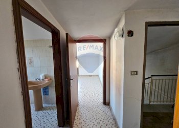 Hall / corridoio - Casa indipendente Via Serrone
 
2, Centola - foto 19