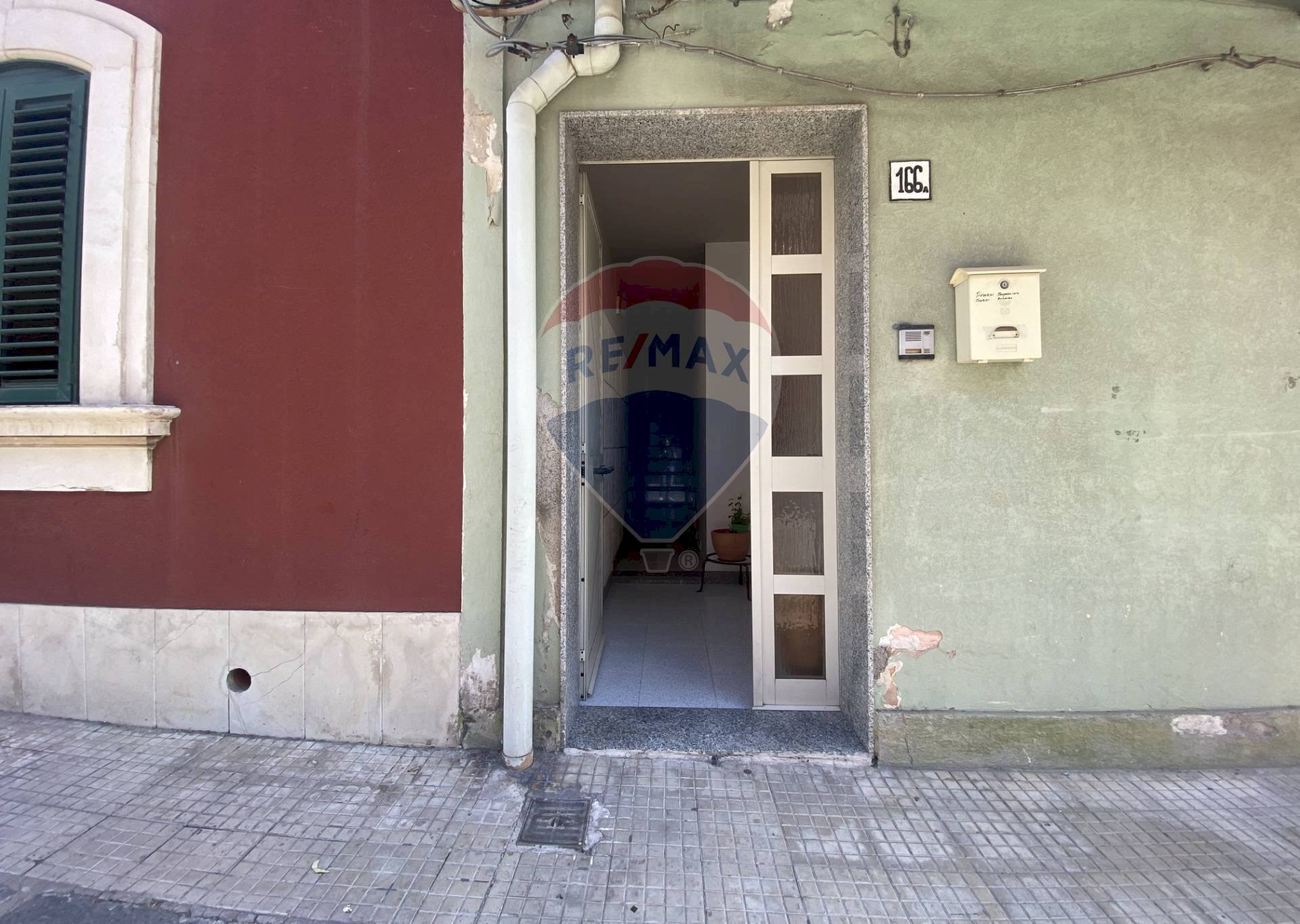 Edificio all\'aperto - Four-room apartment Via Siracusa
166/A, Siracusa - photo 2