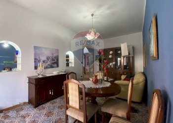 Sala da pranzo - Quadrilocale Via Siracusa
 
166/A, Siracusa - foto 9