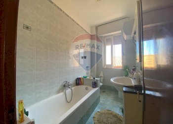 Bagno - Quadrilocale Via Siracusa
 
166/A, Siracusa - foto 23