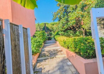 Foto 3 - Trilocale Via della Pineta
 
95, Arenzano - foto 3