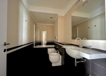 Bagno - Two-room apartment via Trezzo d'Adda, 9, Milano - photo 17