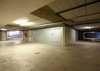 Box auto - Two-room apartment via Trezzo d'Adda, 9, Milano - photo 31