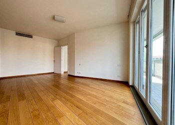 Camera da letto - Two-room apartment via Trezzo d'Adda, 9, Milano - photo 17