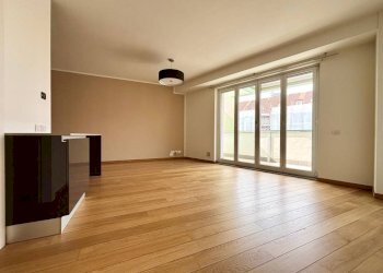 Soggiorno - Bilocale via Trezzo d'Adda, 9, Milano - foto 2