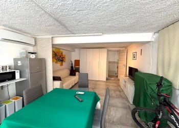 Ufficio - Warehouse via Santo Janni, Formia - photo 3