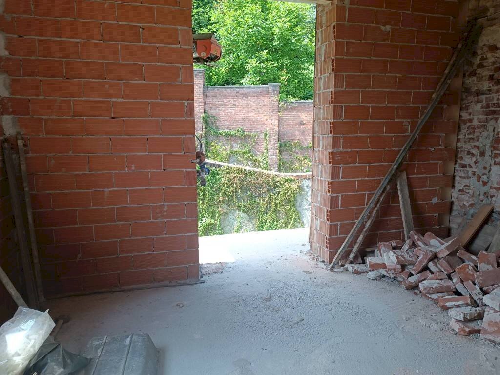 Stanza non arredata - Casa indipendente via Sant'Evasio, 7, Mondovì - foto 3