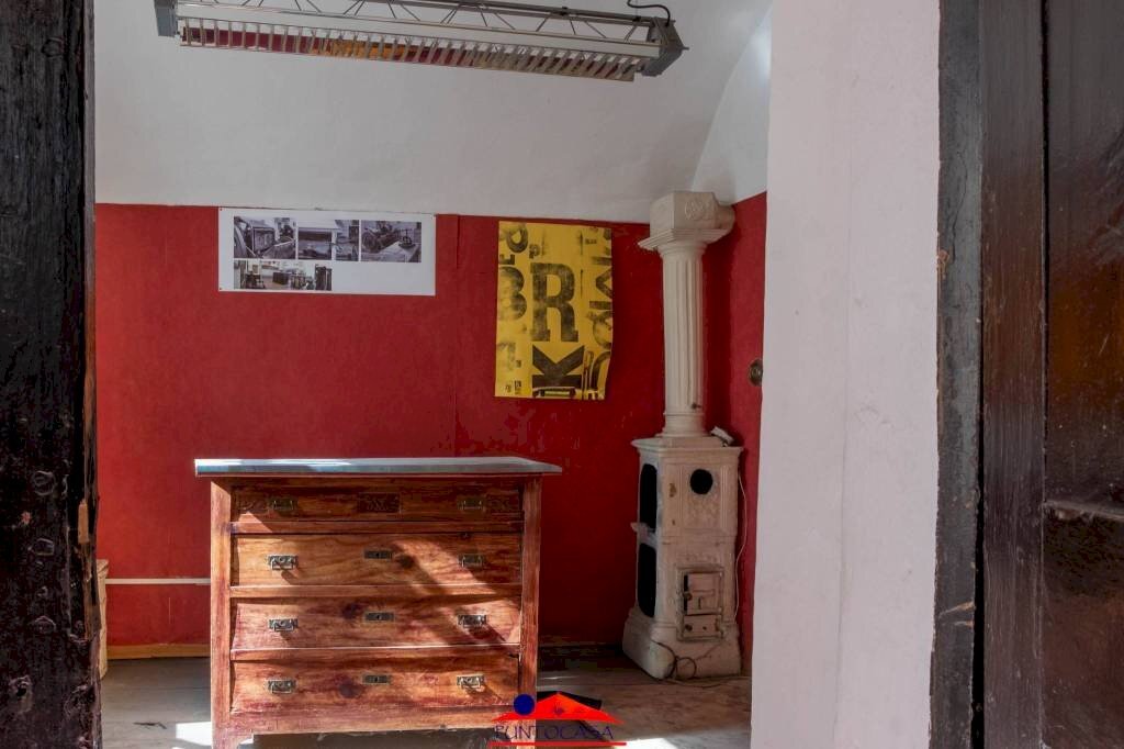 Cucina - Casa indipendente via Giovanni Giolitti, 7, Dronero - foto 3