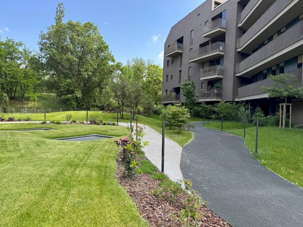 Giardino - Quadrilocale via Trasimeno, 86/10, Milano - foto 3