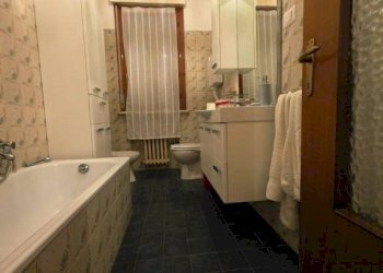 Bagno - Quadrilocale via Mario Colombi Guidotti, Parma - foto 9